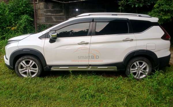 MITSUBISHI XPANDER CROSS 1.5L PLUS