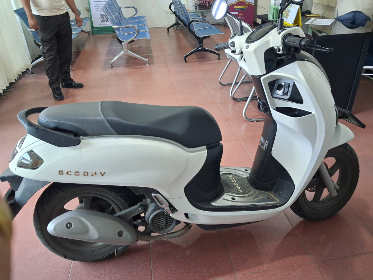 HONDA  SCOOPY