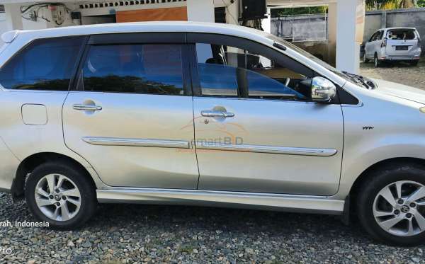 TOYOTA  AVANZA NEW  VELOZ 1.5