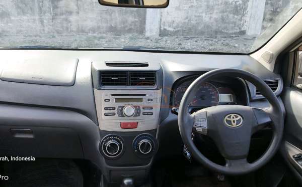 TOYOTA  AVANZA NEW  VELOZ 1.5