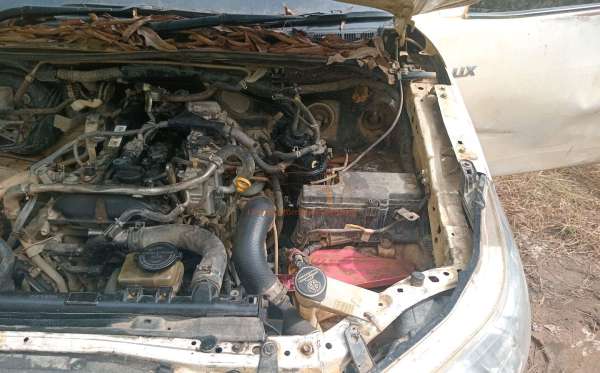 TOYOTA HILUX SINGLE CABIN