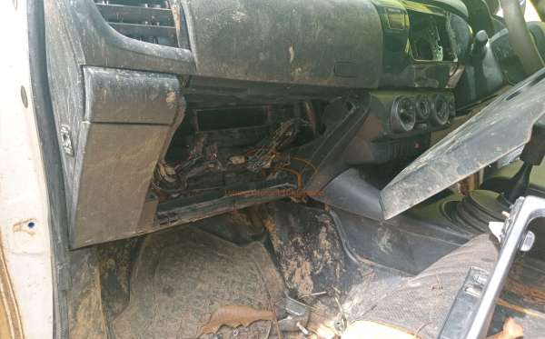 TOYOTA HILUX SINGLE CABIN