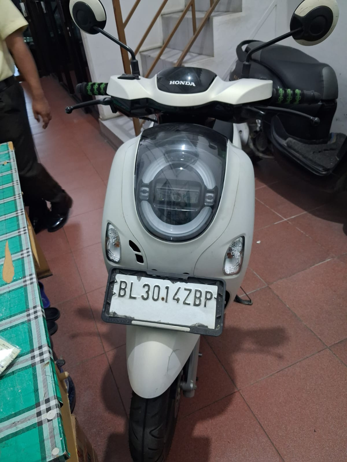 HONDA SCOOPY PRESTIGE