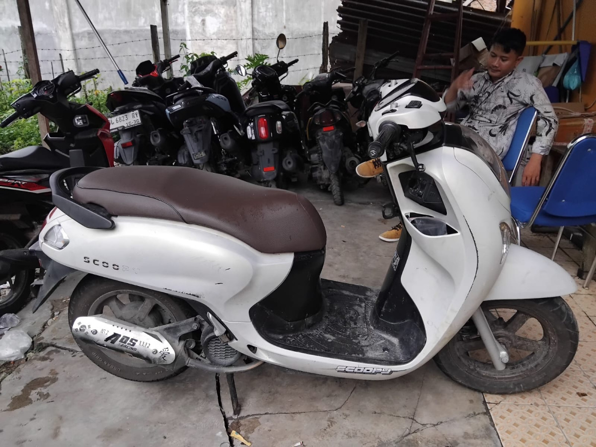 HONDA  SCOOPY