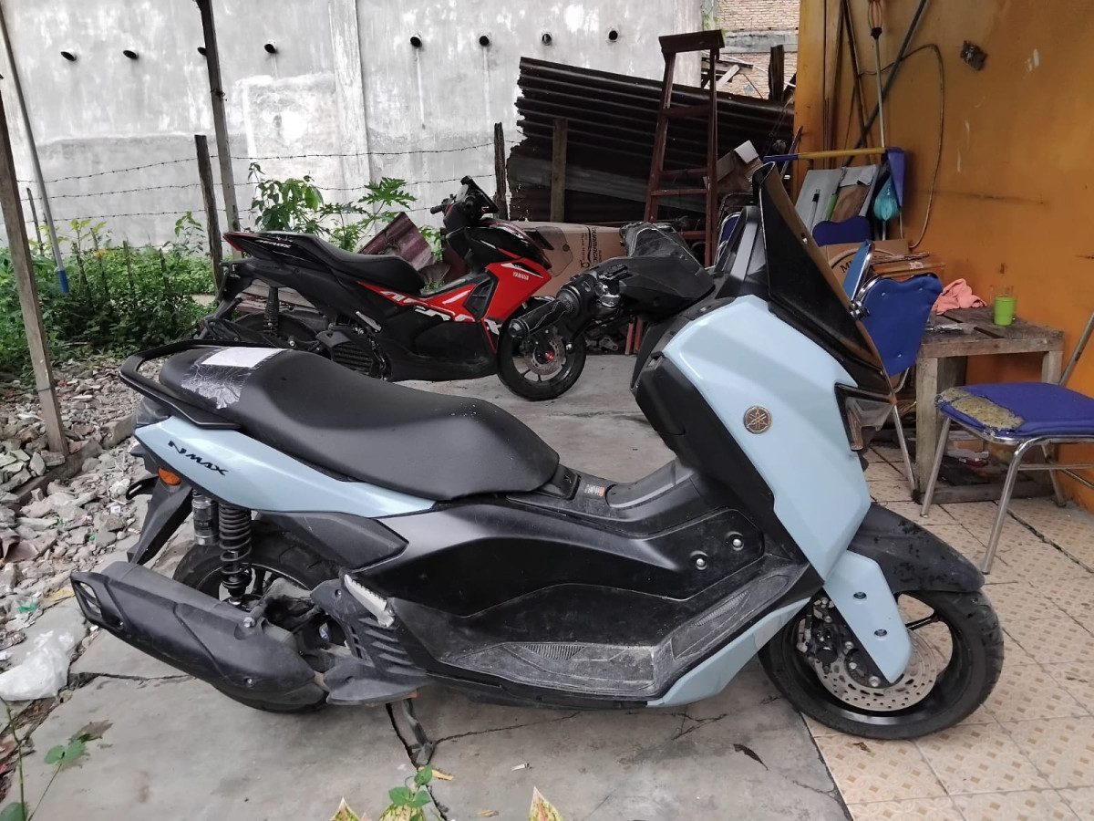 YAMAHA NMAX