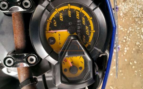 YAMAHA AEROX 125