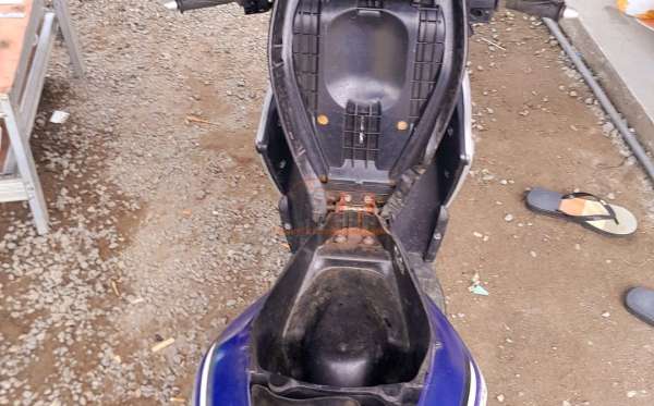 YAMAHA AEROX 125