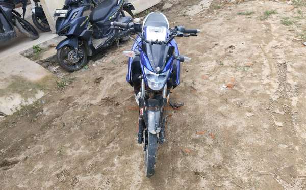 YAMAHA  VIXION