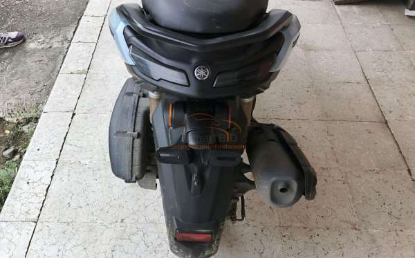 YAMAHA  NMAX