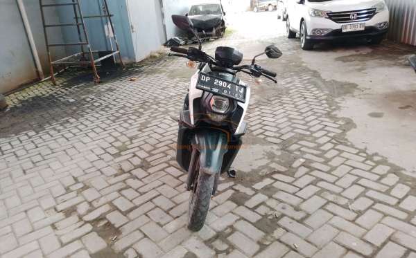 YAMAHA X RIDE 125