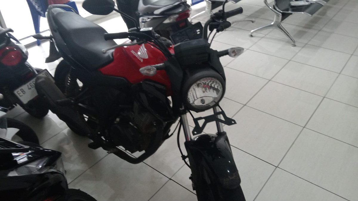 HONDA CB 150 Verza