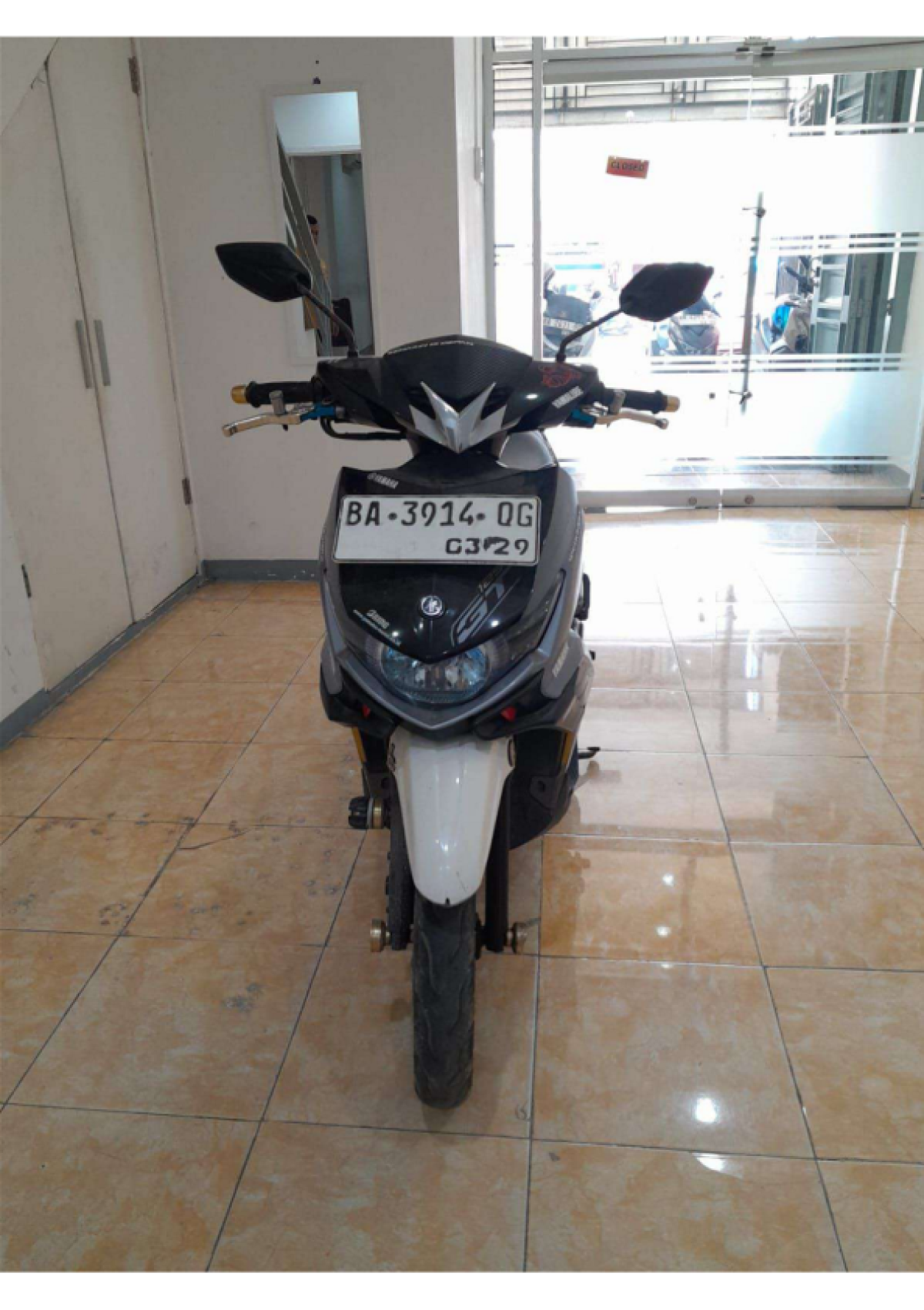 YAMAHA XEON