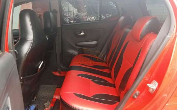 DAIHATSU AYLA