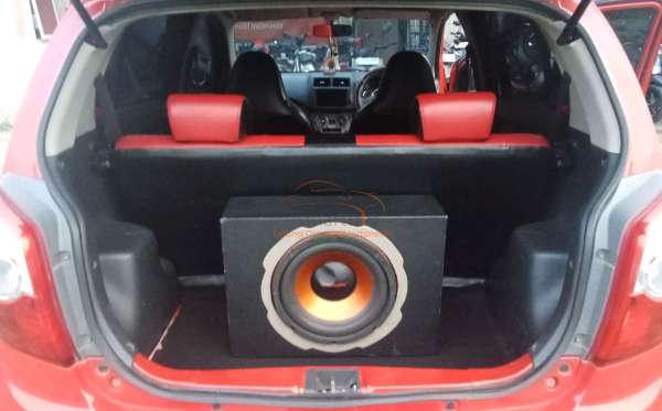 DAIHATSU AYLA