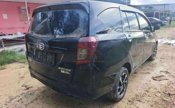 DAIHATSU SIGRA 1.2 X