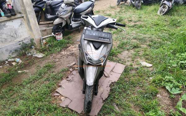 HONDA  BEAT