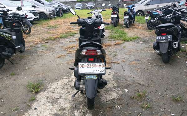 HONDA  BEAT