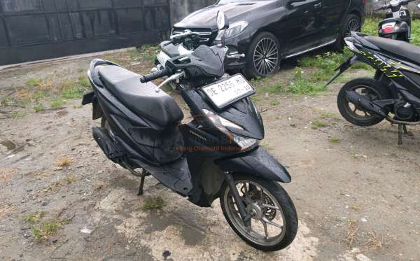 HONDA  BEAT