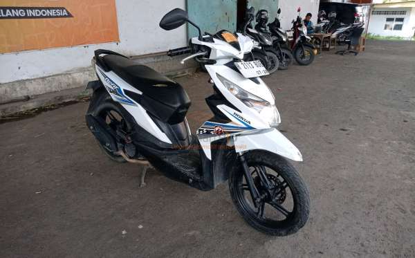 HONDA  BEAT