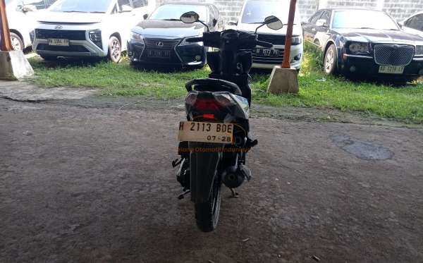 HONDA  BEAT