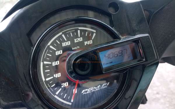 HONDA BEAT CBS FI CW