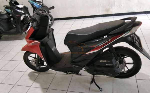 HONDA  BEAT