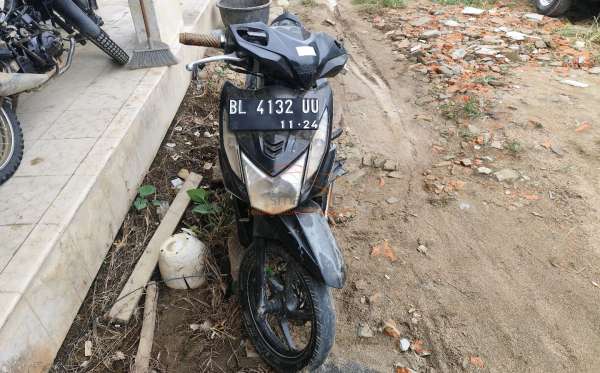 HONDA  BEAT