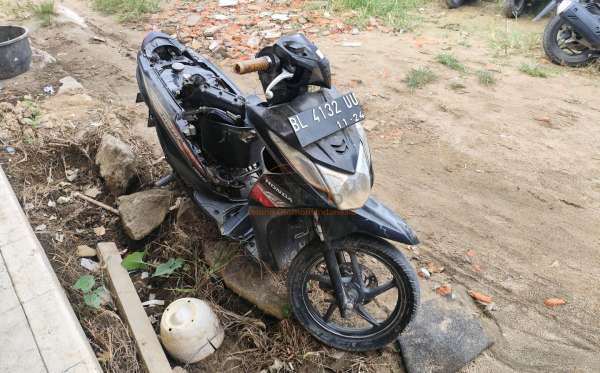 HONDA  BEAT