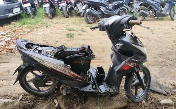 HONDA  BEAT
