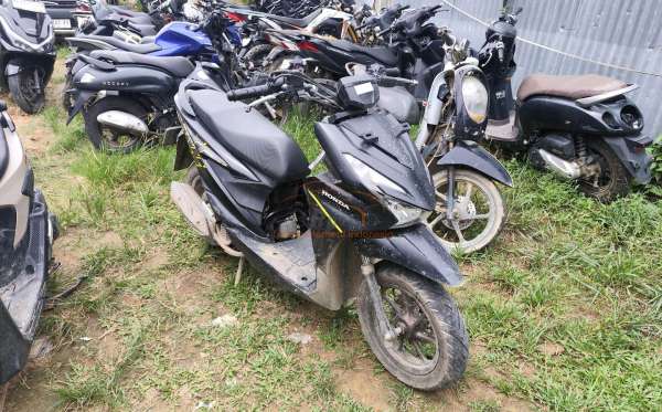 HONDA BEAT STREET