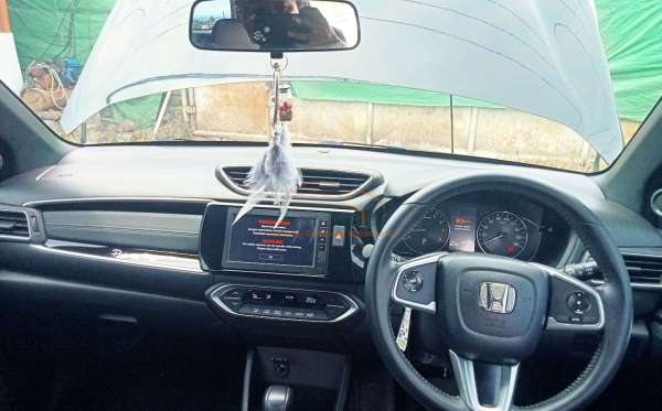 HONDA BR-V PRESTIGE