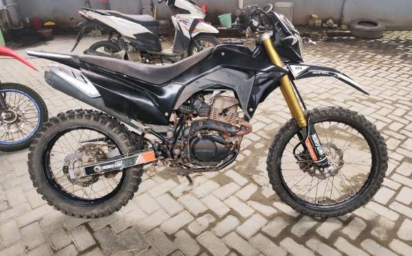HONDA CRF 150 L