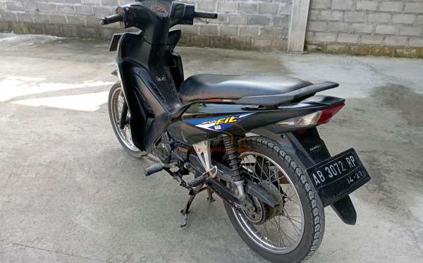HONDA NEW REVO FI FIT