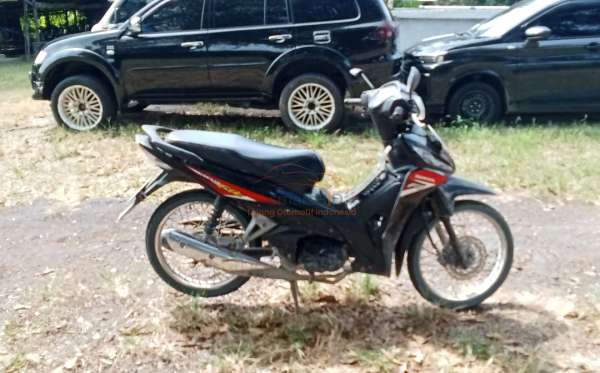 HONDA REVO
