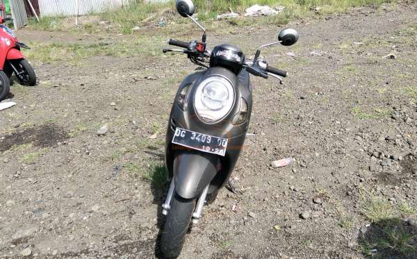 HONDA SCOOPY PRESTIGE