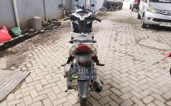 HONDA  VARIO 150