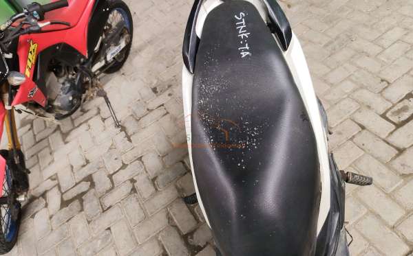 HONDA  VARIO 150