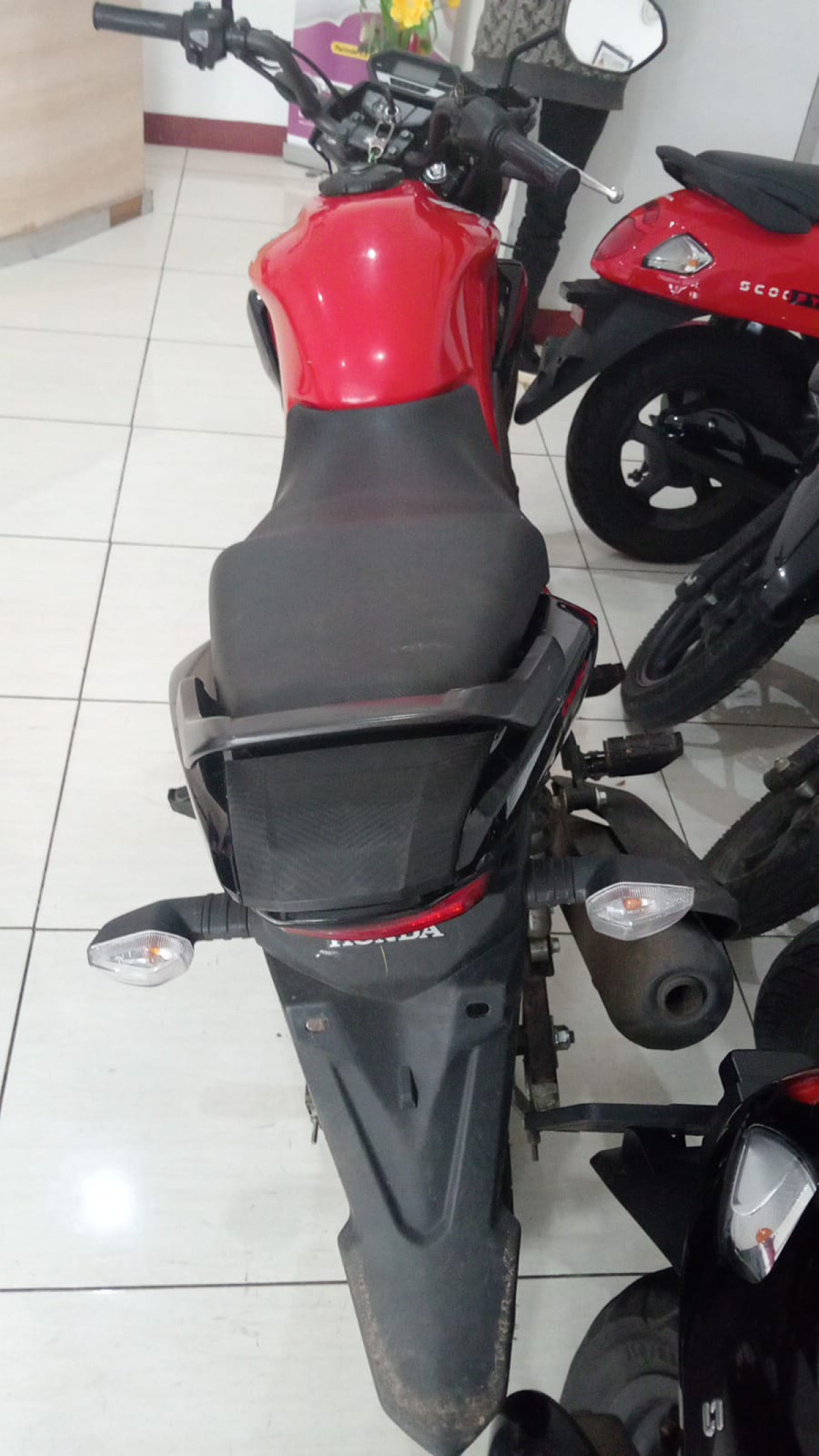 HONDA CB 150 Verza