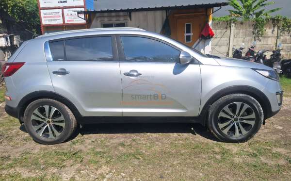 KIA SPORTAGE SE 20
