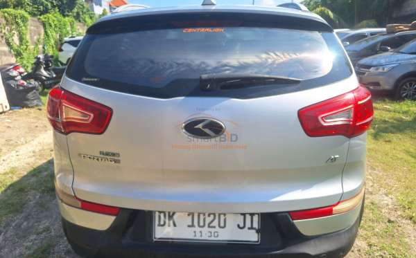KIA SPORTAGE SE 20