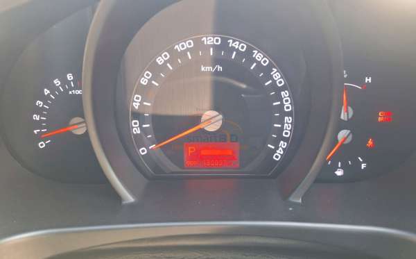 KIA SPORTAGE SE 20