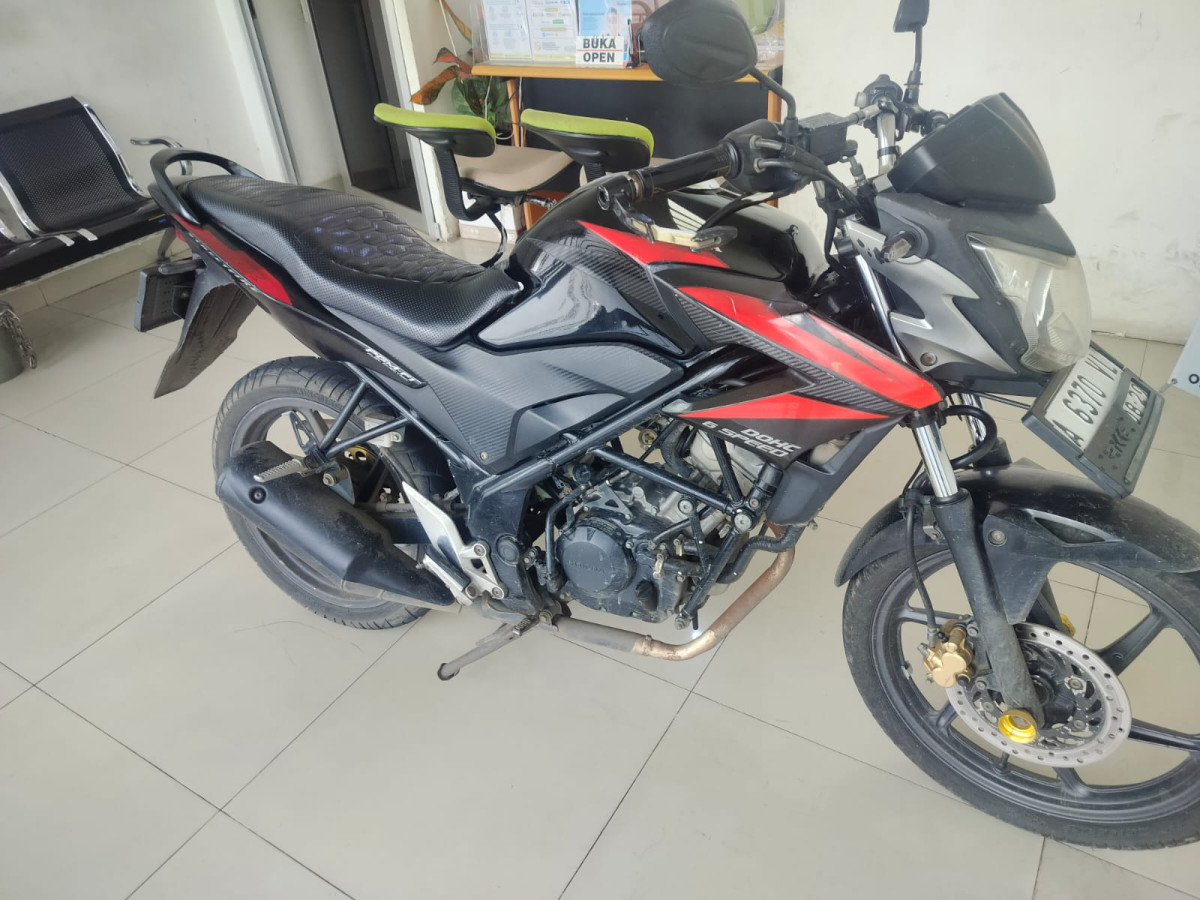 HONDA CB 150