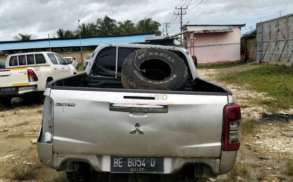 MITSUBISHI DC GLS 4X4