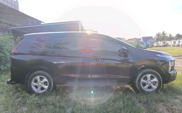 MITSUBISHI XPANDER GLS
