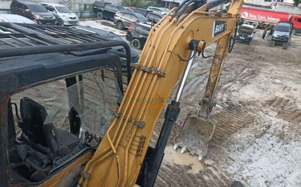 SANY EXCAVATOR SY135F