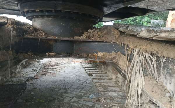 SANY EXCAVATOR SY135F