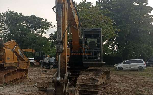 SANY EXCAVATOR SY135F