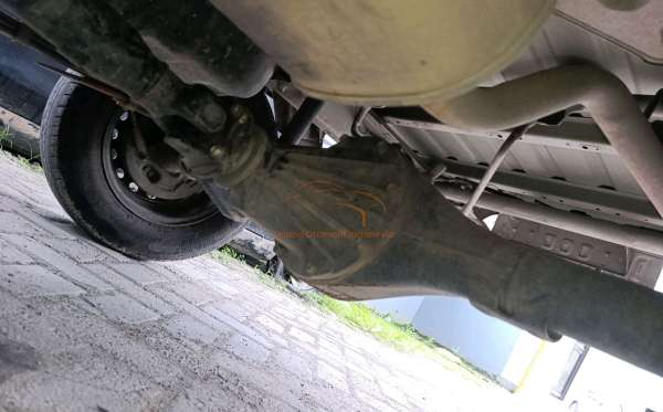 SUZUKI  CARRY  PU