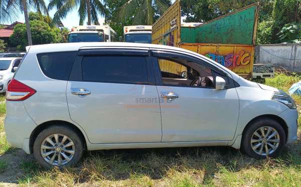 SUZUKI ERTIGA
