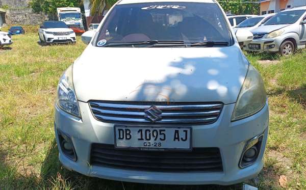 SUZUKI ERTIGA